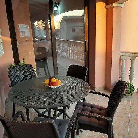 Apartment Gea 扎达尔 外观 照片