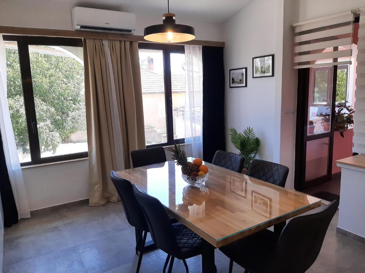 Apartment Gea 扎达尔 外观 照片