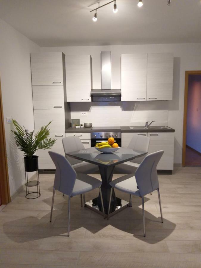 Apartment Gea 扎达尔 外观 照片